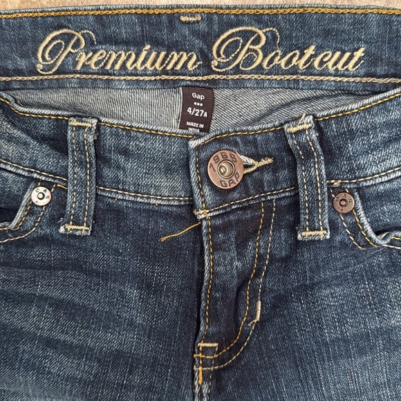 GAP Premium Boot Cut Mid Rise Jeans Timeless Classic Dark Wash Stretch Sz 4/27A - Picture 4 of 13